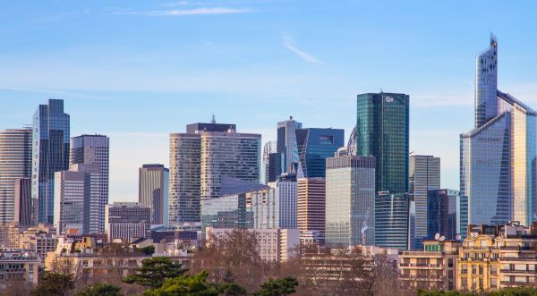 Une année 2024 en demi-teinte pour les fonds immobiliers grand public

