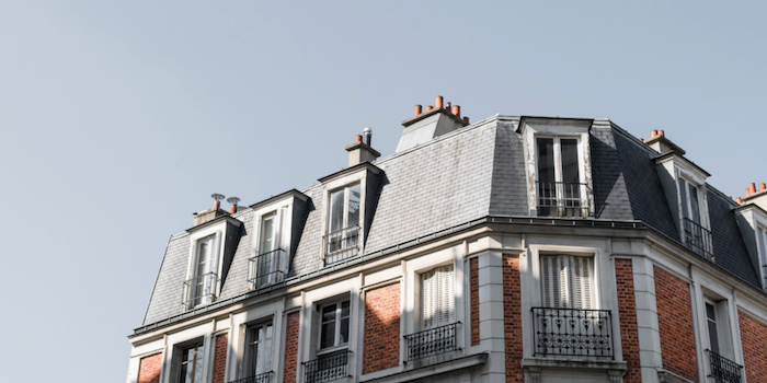 Quelles vérifications faire avant d'acheter un logement ancien ?

