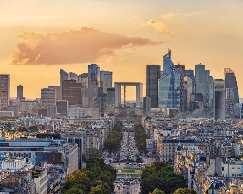 Un premier semestre 2024 difficile pour l'immobilier d'entreprise en Île-de-France
