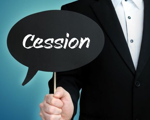 La cession des offices : un processus encadré qui permet au notaire de mettre fin à son activité
