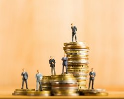 Assurance-vie : comprendre le succès de ce produit d'épargne auprès des professions libérales
